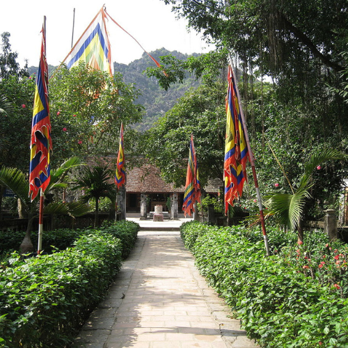 Hoa Lu Ninh Binh